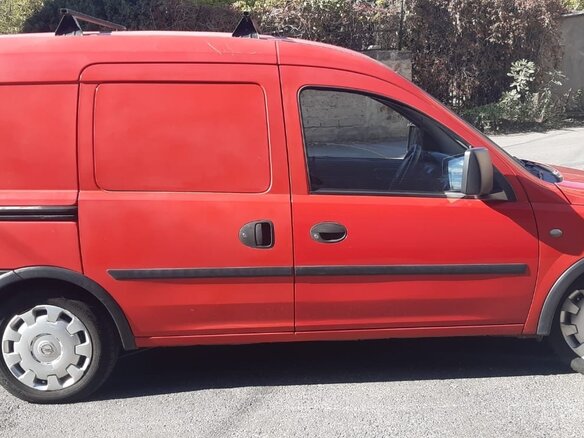 2005 Opel Combo, красный, 750000 рублей