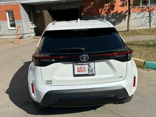2023 Toyota Yaris Cross I, белый, 2700000 рублей, вид 2