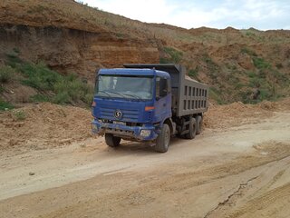 2013 Foton Auman BJ32xx, синий, 2000000 рублей, вид 1