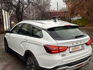 2024 Lada (ВАЗ) Vesta SW Cross I Рестайлинг (NG), белый, 1800000 рублей, вид 4