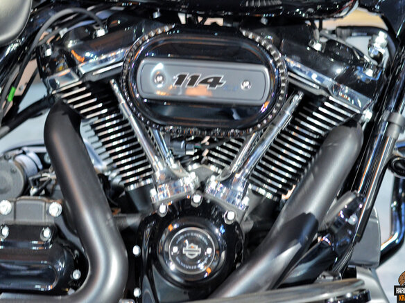 2022 Harley-Davidson Street Glide, пурпурный, 3600000 рублей - вид 9