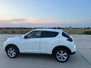 2011 Nissan Juke I, белый, 1100000 рублей, вид 3