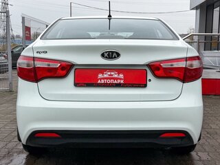 2011 Kia Rio III, белый, 879000 рублей, вид 5