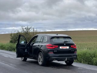2021 BMW X3 20d xDrive III (G01), чёрный, 3750000 рублей, вид 2
