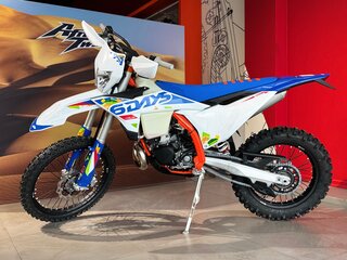 2026 KTM 300 EXC, белый, 1450000 рублей, вид 4