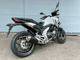 2023 Honda NC 750X, серый, 1099000 рублей, вид 4