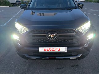 2020 Toyota RAV4 V (XA50), чёрный, 3400000 рублей, вид 1