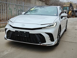 2025 Toyota Camry IX (XV80) China Market, белый, 3999999 рублей, вид 3