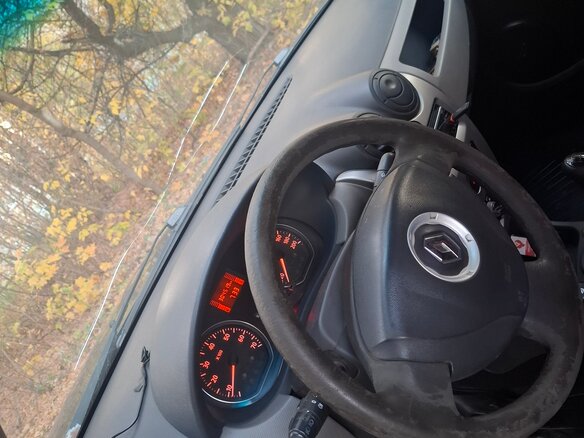 2011 Renault Logan I Рестайлинг, чёрный - вид 15