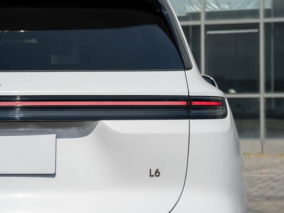 2026 Li Auto (Lixiang) L6 II, белый, 7130000 рублей - вид 7