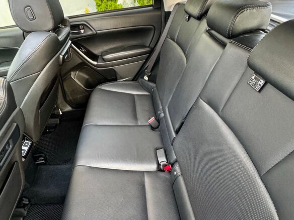 2016 Subaru Forester IV Рестайлинг 2, белый, 2590000 рублей - вид 11