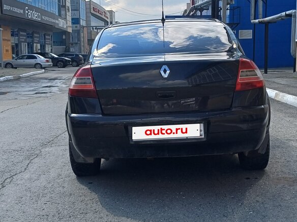 2007 Renault Megane II Рестайлинг, чёрный, 210000 рублей - вид 3