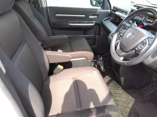 2020 Honda Stepwgn Spada V Рестайлинг, белый, 2350000 рублей, вид 5