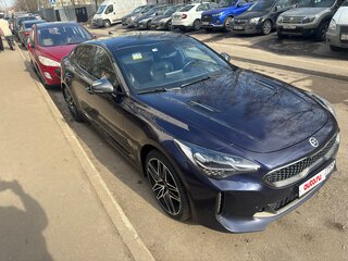 2021 Kia Stinger I Рестайлинг, синий, 3400000 рублей, вид 1