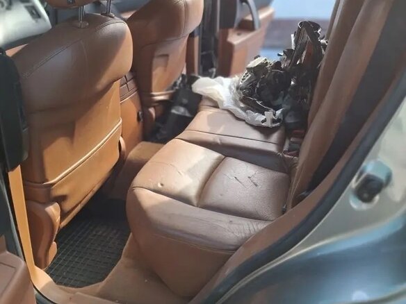 2004 Infiniti FX45 I (S50), белый, 450000 рублей - вид 10