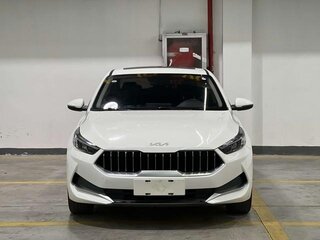 2022 Kia K3 II (China Market), белый, 1400000 рублей, вид 2