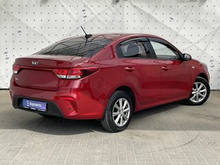 2019 Kia Rio IV, красный, 1350000 рублей, вид 4