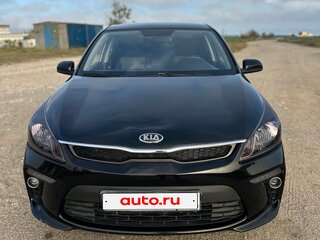 2019 Kia Rio IV, чёрный, 1299000 рублей, вид 1