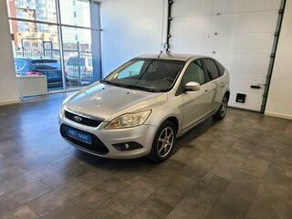 2011 Ford Focus II Рестайлинг, серебристый, 496000 рублей, вид 1