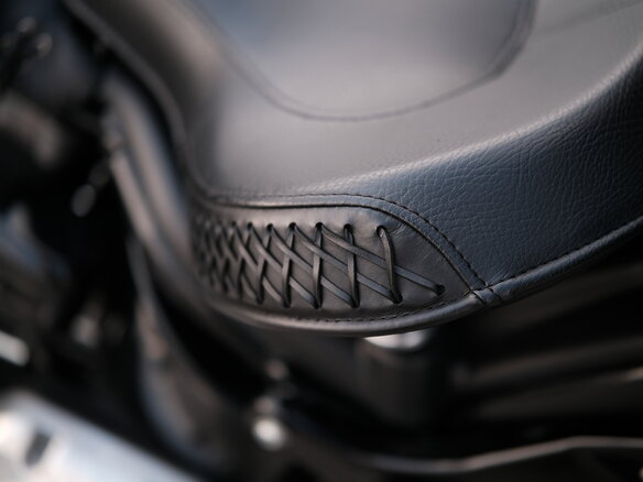 2010 Harley-Davidson Cross Bones, чёрный, 1750000 рублей - вид 35