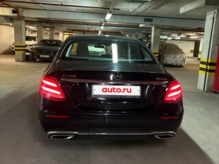 2019 Mercedes-Benz E-Класс 200 V (W213, S213, C238), чёрный, 2900000 рублей, вид 4