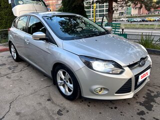 2011 Ford Focus III, серебристый, 680000 рублей, вид 2