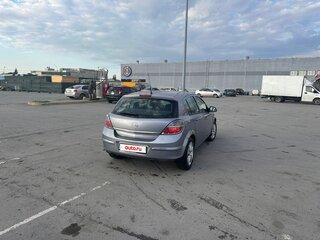 2011 Opel Astra H Рестайлинг, серый, 400000 рублей, вид 3