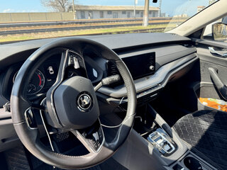 2021 Skoda Octavia IV (A8), белый, 2300000 рублей, вид 2