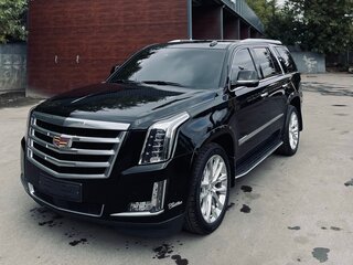 2018 Cadillac Escalade IV, чёрный, 5200000 рублей, вид 2