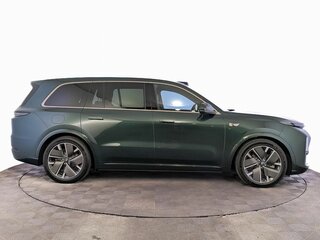 2026 Li Auto (Lixiang) L9 52.3 kWh I Рестайлинг, зелёный, 12390000 рублей, вид 4