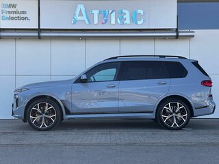 2025 BMW X7 40d I (G07) Рестайлинг, серый, 18099000 рублей, вид 5