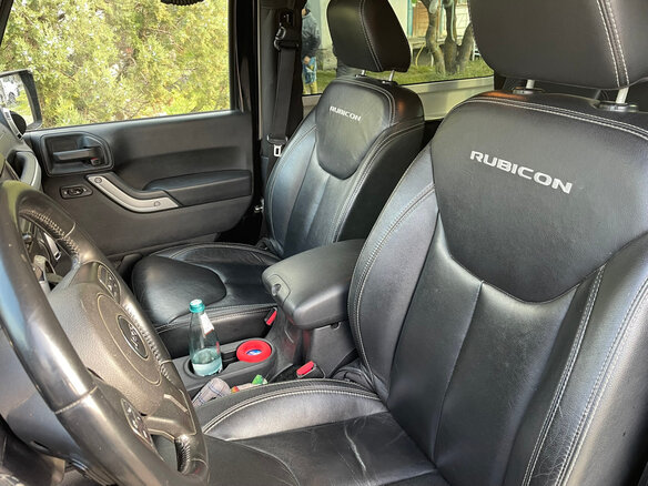 2014 Jeep Wrangler III (JK), чёрный, 2200000 рублей - вид 6