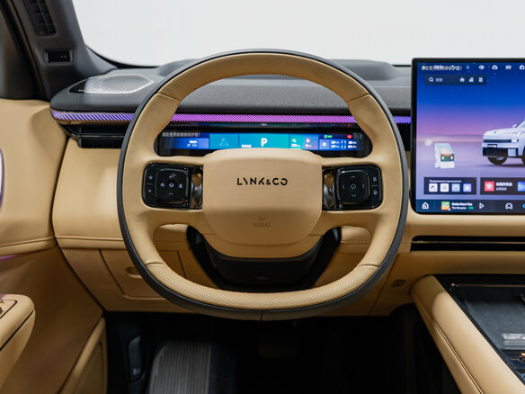 2026 Lynk & Co 900, чёрный, 7790000 рублей - вид 16