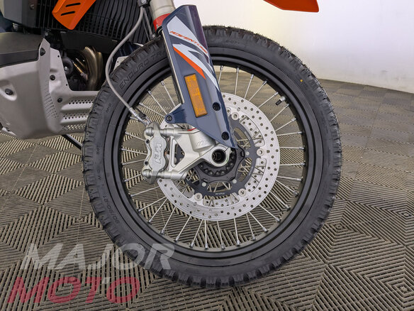 2026 KTM 890 Adventure R, белый, 1890000 рублей - вид 10