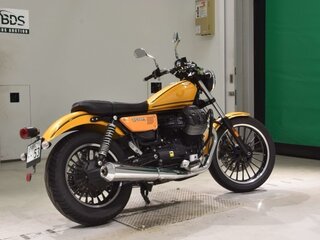 2017 Moto Guzzi V 9, жёлтый, 471000 рублей, вид 5