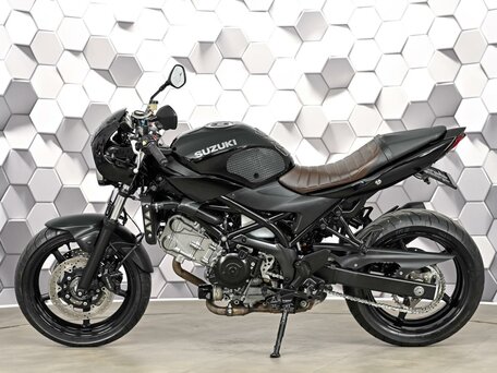 2020 Suzuki SV 650, чёрный, 575000 рублей, вид 4