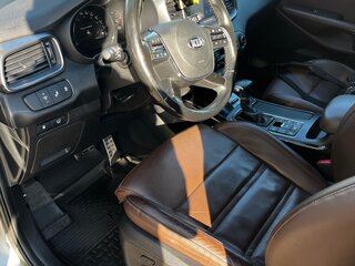 2018 Kia Sorento III Prime Рестайлинг, серый, 2670000 рублей, вид 4