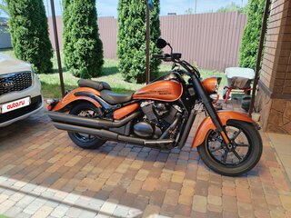 Suzuki Boulevard C90