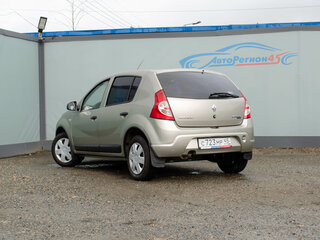 2011 Renault Sandero I, бежевый, 485000 рублей, вид 2