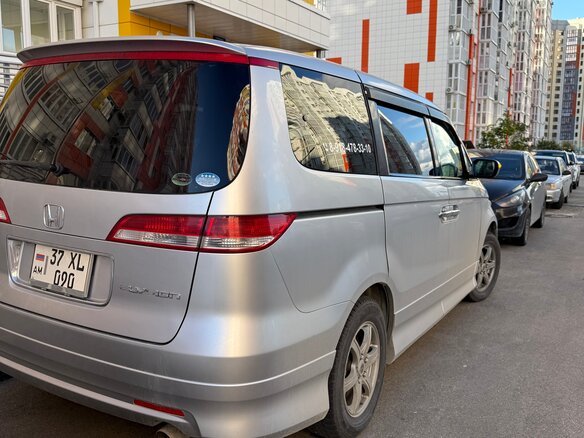 2006 Honda Elysion I, серебристый, 950000 рублей - вид 2
