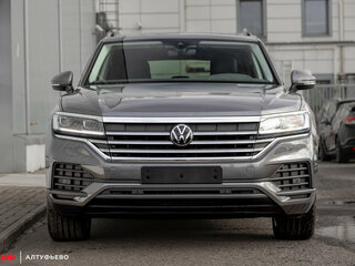 2026 Volkswagen Touareg III Рестайлинг, серый, 13500000 рублей, вид 4