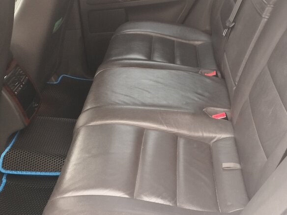 2009 Volkswagen Touareg I Рестайлинг, серебристый, 1850000 рублей - вид 11