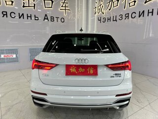 2022 Audi Q3 35 TFSI II (F3), белый, 2480000 рублей, вид 5