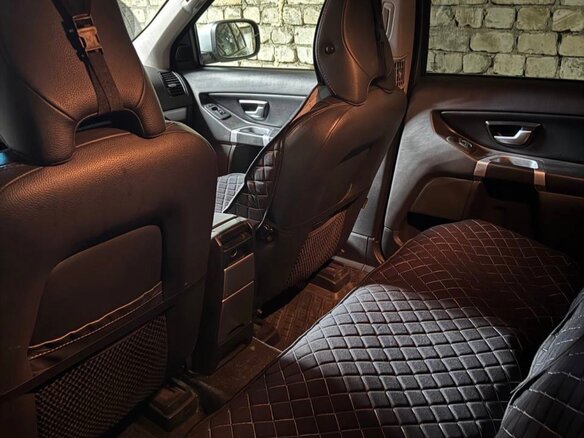 2009 Volvo XC90 I Рестайлинг, серебристый - вид 2