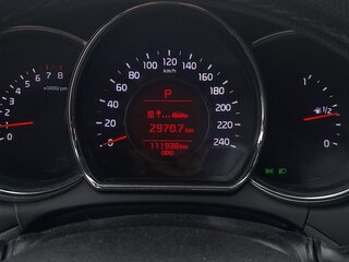2017 Kia Ceed II Рестайлинг, чёрный, 1420000 рублей, вид 5