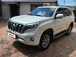 2016 Toyota Land Cruiser Prado 150 Series Рестайлинг 1, белый, 3800000 рублей, вид 1