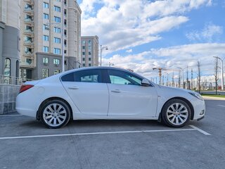 2011 Opel Insignia I, белый, 790000 рублей, вид 4