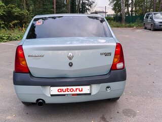 2009 Renault Logan I, зелёный, 435000 рублей, вид 2