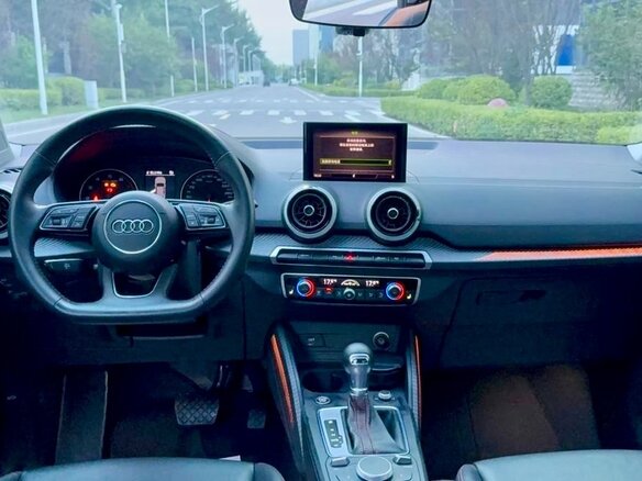 2023 Audi Q2 L 35 TFSI I Рестайлинг, серый, 1951010 рублей - вид 9