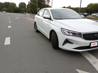 2024 Geely Emgrand II, белый, 1700000 рублей, вид 3